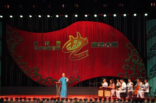 中国中部六省曲艺大赛参赛节目《哦，砂锅》剧照