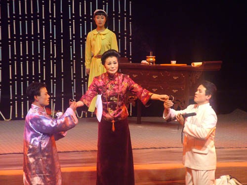 上党梆子《太阳花》演出剧照